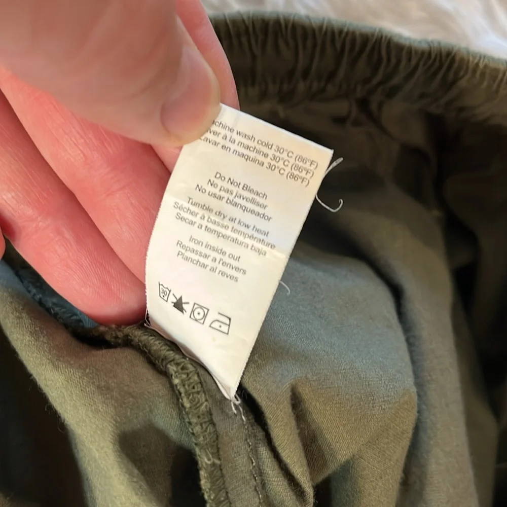 Sundry For Everyone daytime skirt with pockets Size 1